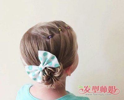 女孩短发扎发发型