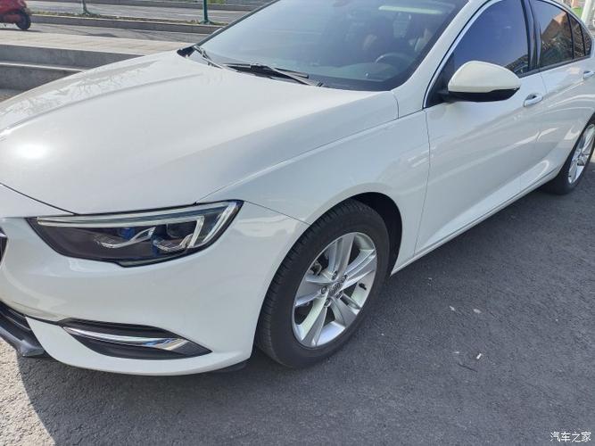 出一台2018款别克君威