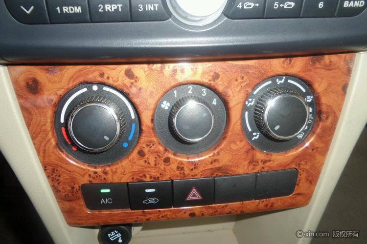 长安欧诺空调调节区