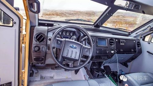 军用级别福特f550带你穿越沙漠越野家族的王者