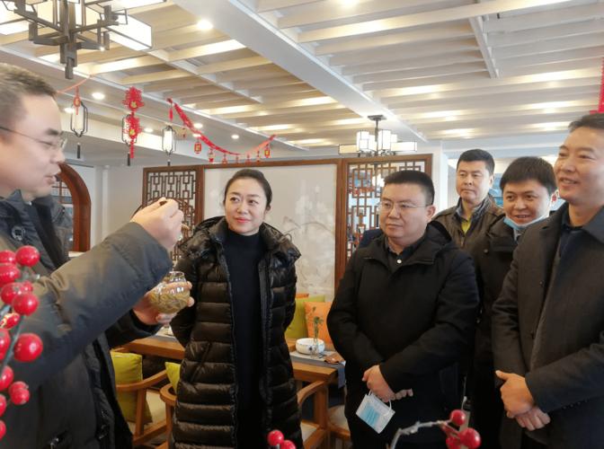 2021年1月22日,南岸区包茹华副区长, 石柱县王露波副县长率两区县
