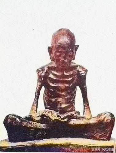 广东韶关:1931年的南华寺和寺内千年不腐的肉身坐佛像