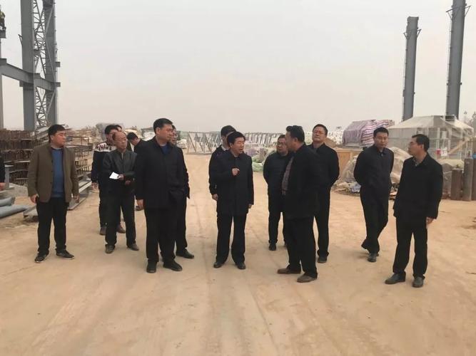县委书记房延生一行调研五得利八厂