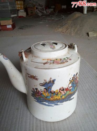景德镇八仙过海提梁壶