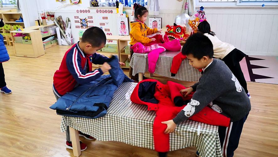 其它 叠衣服比赛 写美篇 幼儿的自理能力在幼儿将来的生活中起着至关
