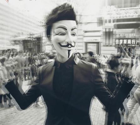 v字仇杀队面具男谁有这张图片要求大的清楚的有的加分我这个是从别人