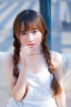 美丽的笑容,欢迎持续关注美桌网为                    桌面主题,壁纸