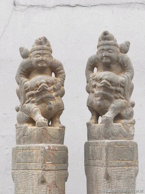 清代胡人训狮拴马桩材质~青石