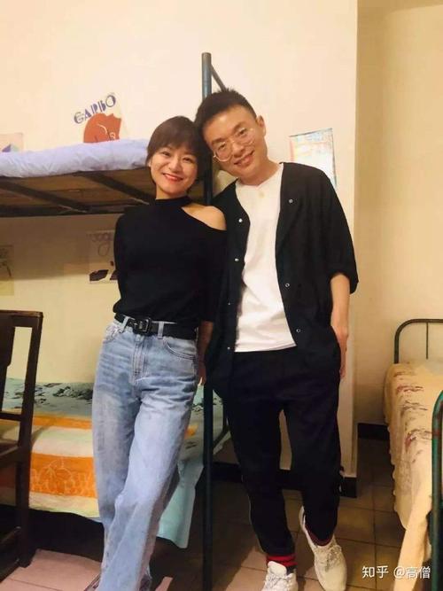 如何看待《脱口秀大会》第三季第四期程璐思文的对谈?