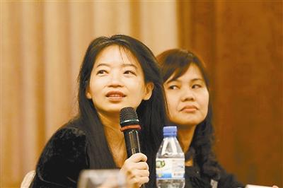台湾大学中文系教授欧丽娟主讲的台大"红楼梦"公开课,近年来在网上