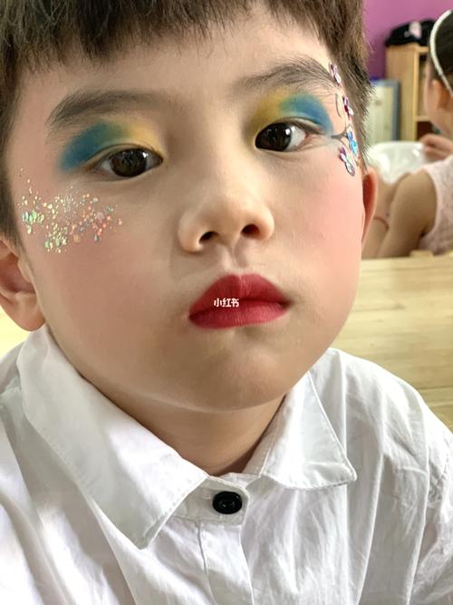 "六一"儿童节男孩舞台妆_儿童节去哪玩_幼儿园_亮片_沭阳县自由行热门