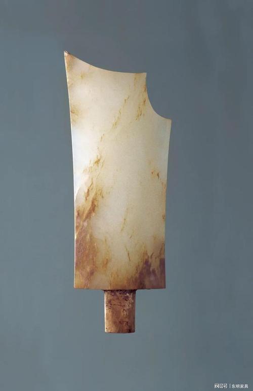 白玉剑首  西汉  徐州狮子山汉墓出土