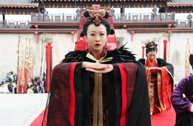 由孙俪,毛俊杰等主演的古装巨制《芈月传》正在热播,毛俊杰在剧中