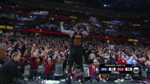 去年今天:詹姆斯三分绝杀步行者 骑士拿下天王山之战