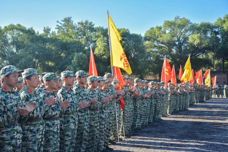 北京市平北学生军训基地书记张夕荣,中国人民解放军66168部队首长杨显