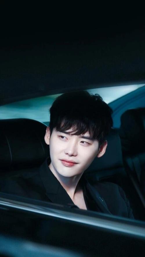 李钟硕 w两个世界 姜哲