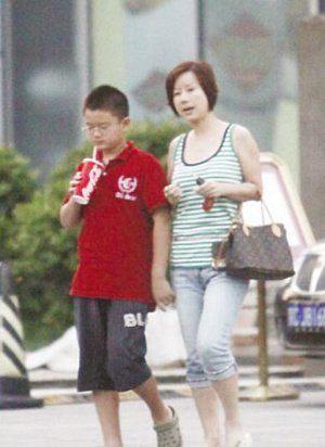 老婆出狱发福被**** 满文军:放过无辜的家人
