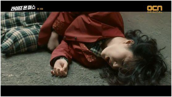 到底怎样才能制裁这个残害女性的变态人渣?