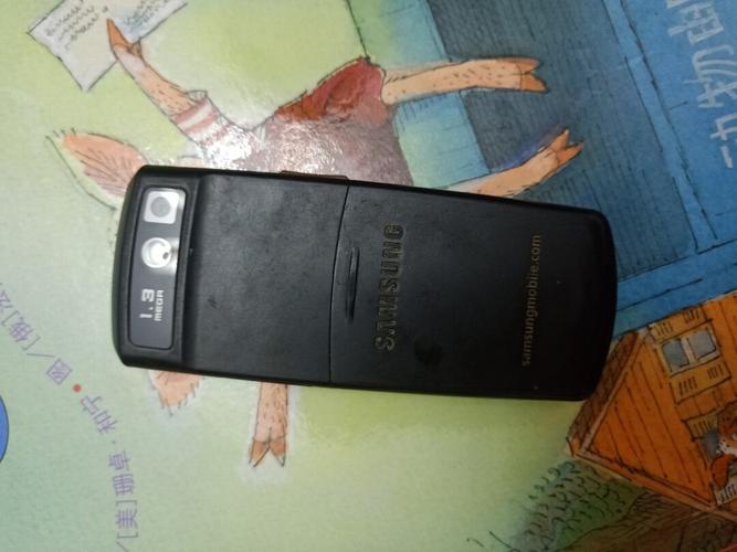 人生中第一部手机,三星anycall谁还记得它_三星怎么样