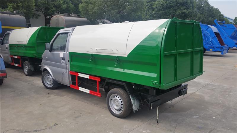 今日价格:开封自卸式垃圾车车厢