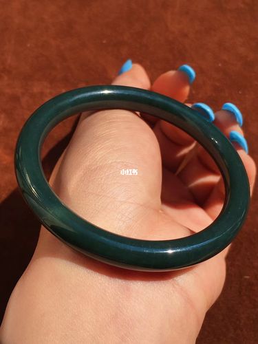 高精品和田玉塔青手镯|小主极力推荐78美爆_和田玉