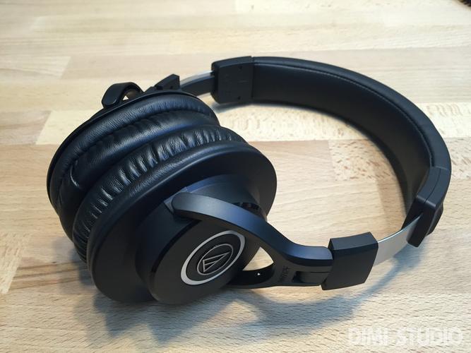 铁三角 ath-m40x 专业监听耳机