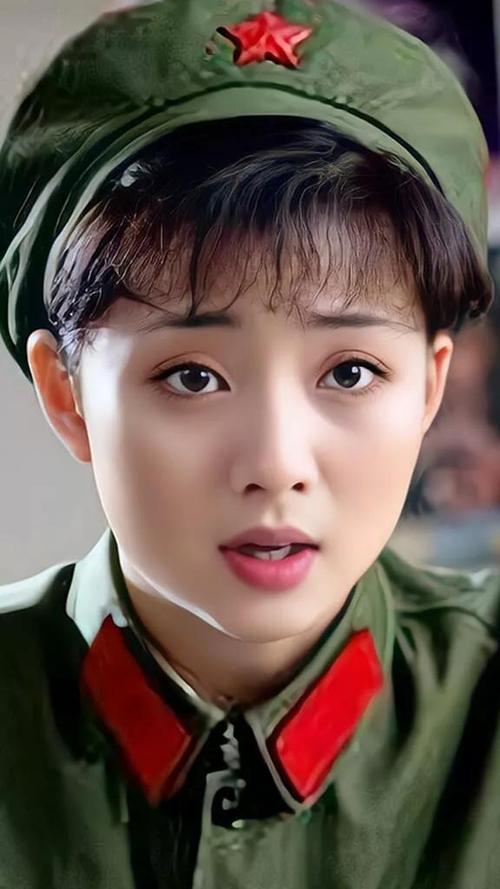 殷桃穿上军装更美