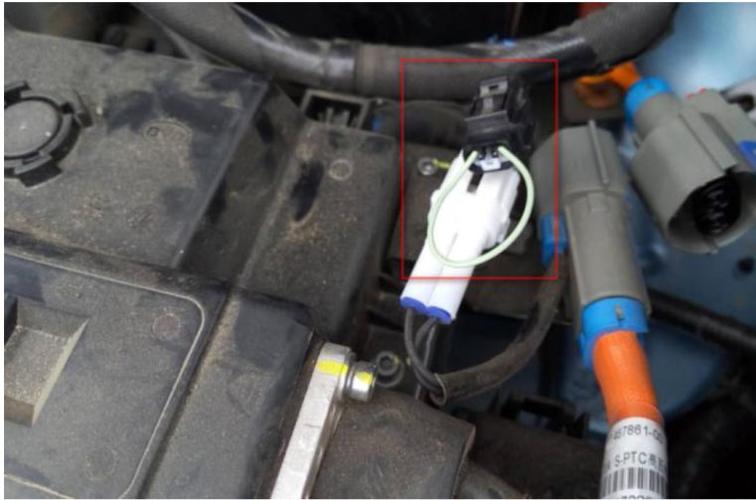 比亚迪e5行驶中仪表"提示请检查动力系统"