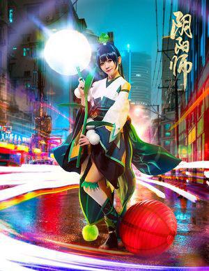 阴阳师也玩跨界式神人气coser登陆男人装