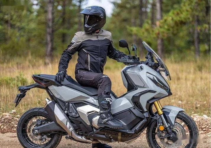 全面升级的大山羊2021款本田xadv实拍解析