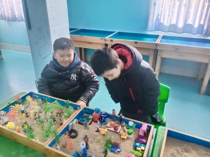 沙盘游戏讲故事·作文