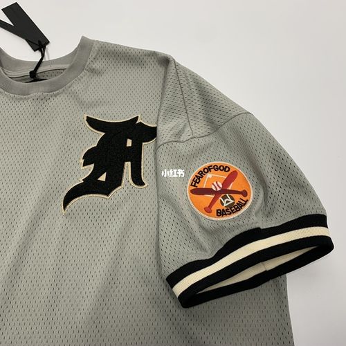 fog第五季网眼勋章短袖_刺绣_短袖_字体_cc mall时代广场自由行热门