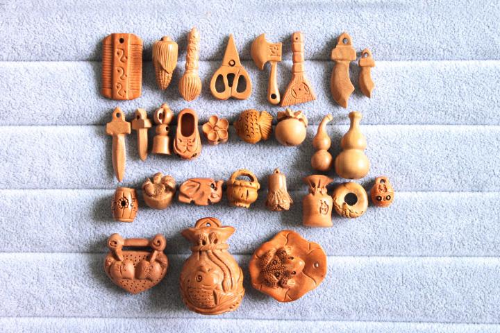 天然桃木雕刻配件 diy手工手绳材料包包包出生周岁避邪压惊礼物