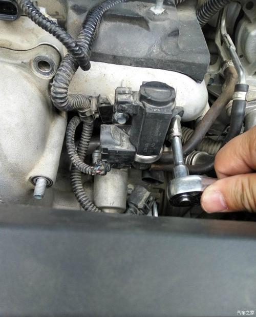 h6进气道节气门egr阀清洗拆装及egr阀堵片安装教程