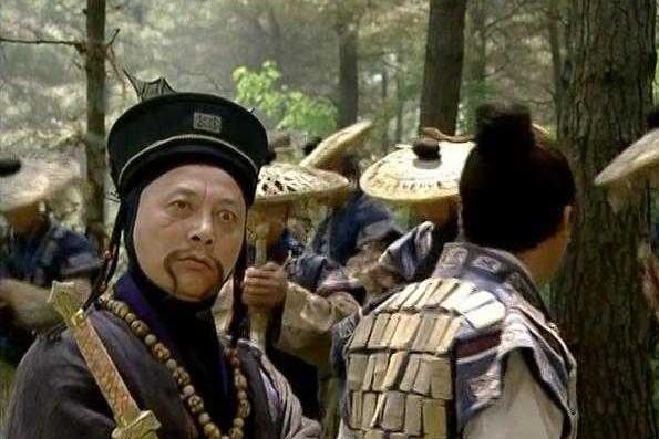 余沧海和左冷禅都为岳不群做了嫁衣裳哪个更笨