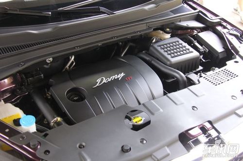 众泰大迈x5优惠报价有全景天窗吗外地便宜吗上牌多少钱