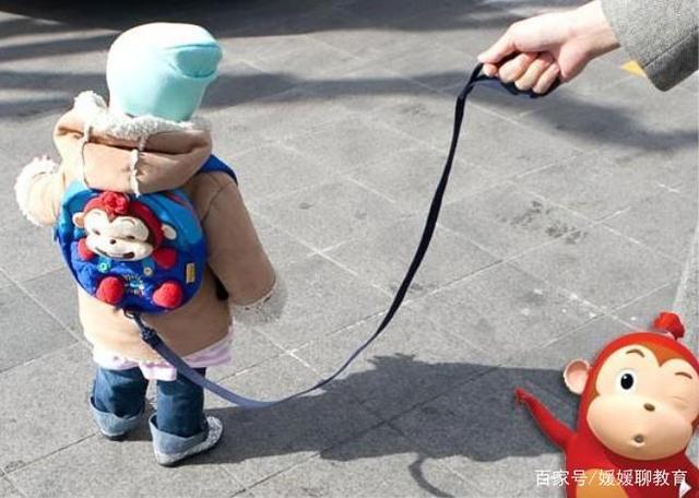 担心孩子被盯梢,家长要教孩子自我保护意识,明确"陌生