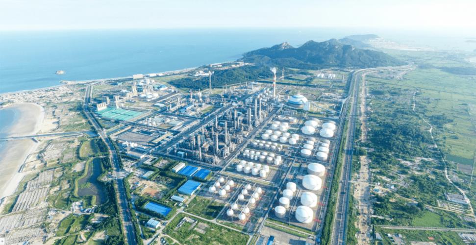 总投资28亿元!福建石化集团两个项目再度落户古雷石化园区