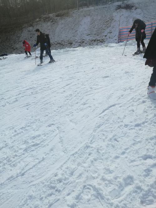 盱眙铁山寺滑雪场好玩吗,盱眙铁山寺滑雪场景点怎么样