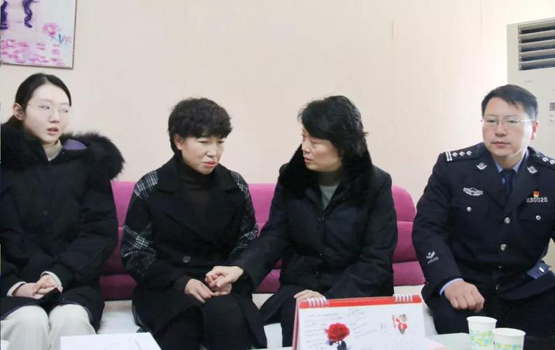 韩冬梅书记带队开展春节走访慰问和检查活动