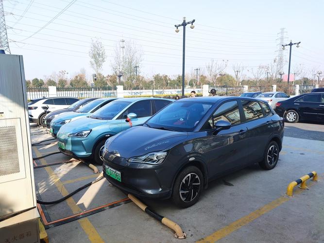 充电桩和充电权益如何选择?我的一点建议_哪吒v车友圈_懂车帝