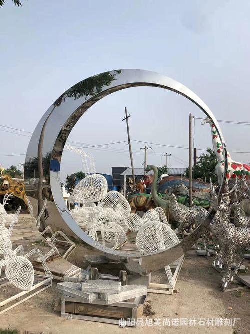 不锈钢圆环月亮雕塑 几何形镂空创意雕塑不锈钢公园广场水景摆件