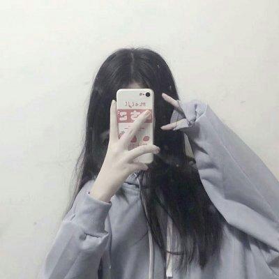 手机挡脸单人女生头像