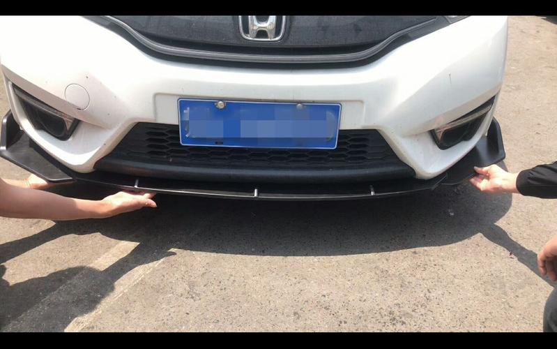 汽车通用前铲前唇侧裙改装三厢两厢三段前铲小包围碳纤纹前铲下巴