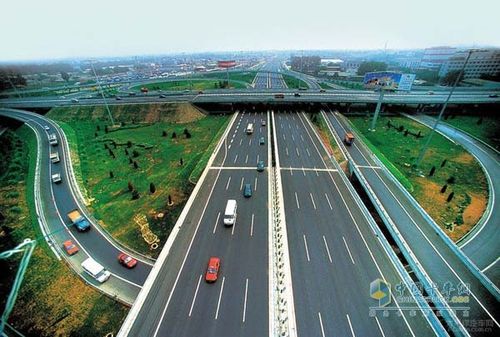 山东6月15日起:s29滨莱高速公路改扩建期间车辆限速限行