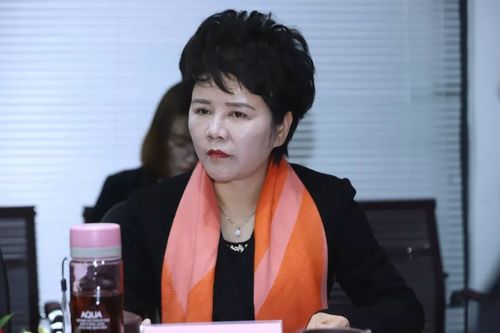 波司登国际控股集团董事长高德康携高管团队莅临巨海