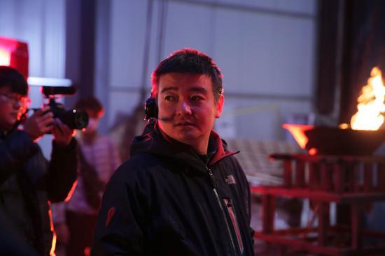 特辑,首度揭开了影片的两位导演——束焕导演和邵丹导演幕后的故事