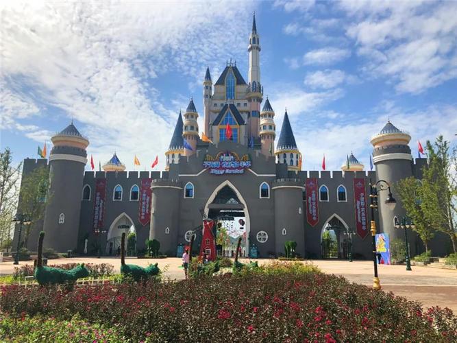 子胥湖·欢乐嘉年华,媲美迪士尼的童话世界,十堰人自己的主题乐园