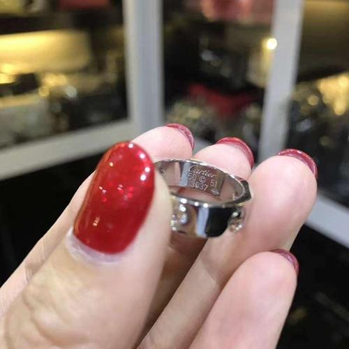 cartier卡地亚love白金三钻戒指