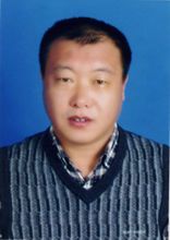 07 黑龙江大学经济学院任教,历任辅导员,院分团委书记, 院办主任(期间